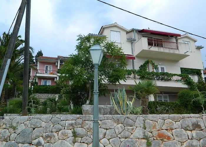 Apartment And Darinka *