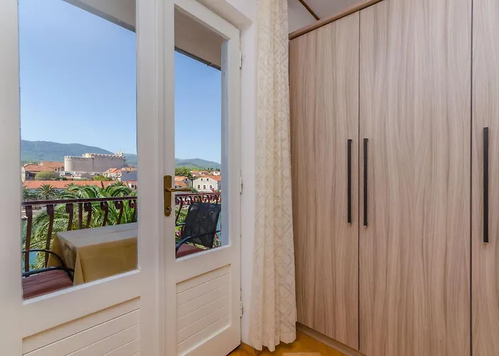 And Darinka Apartment Vrboska