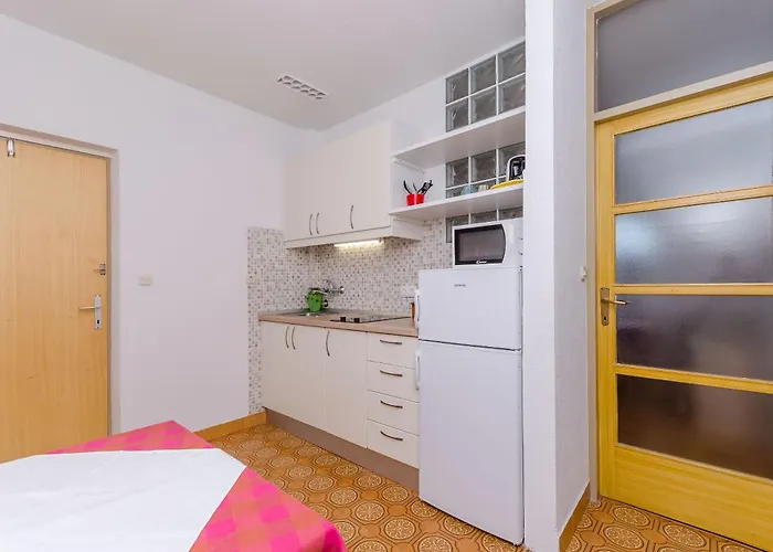 Apartment And Darinka *